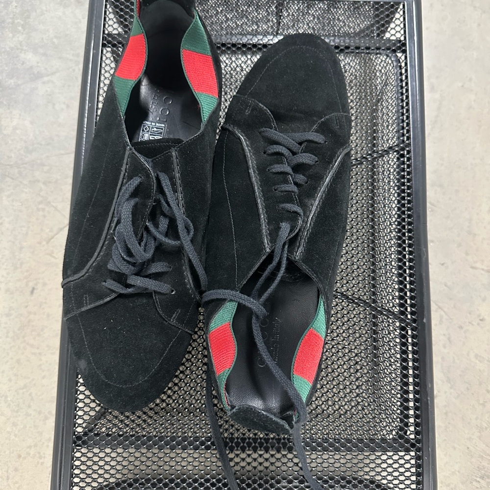 Gucci Black Sneakers with Red and Green Stripes